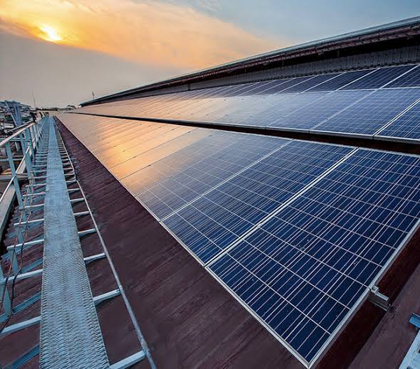 Rooftop & Commercial Solar Solutions